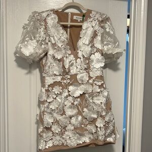 Elliatt White Floral Embroidered Dress